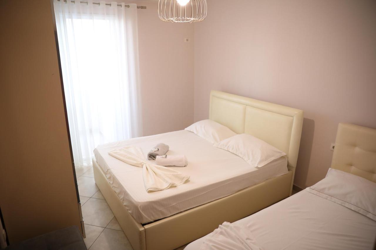 Apartment Amar Shkodër Esterno foto